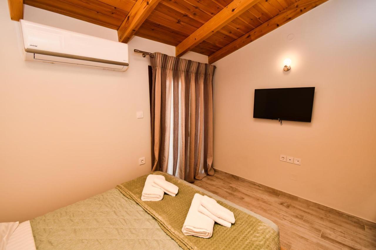 Comfy And Stylish Apt2 Giannina Esterno foto