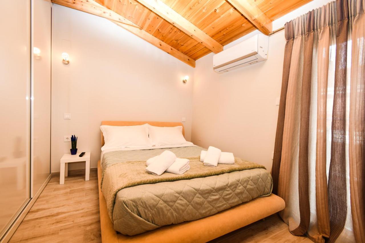 Comfy And Stylish Apt2 Giannina Esterno foto