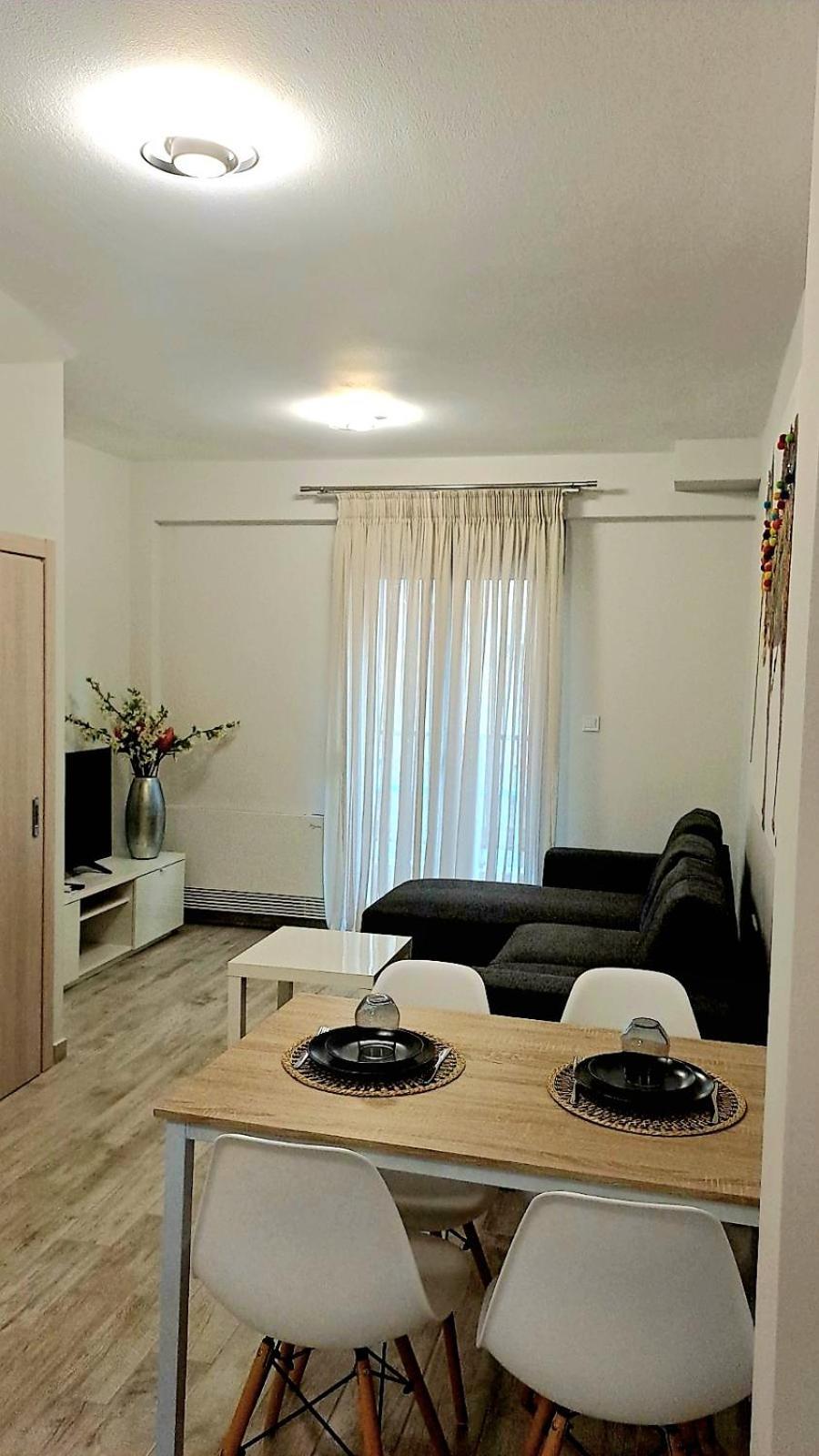 Comfy And Stylish Apt2 Giannina Esterno foto
